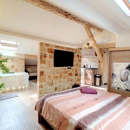 Love Room Jacuzzi Croisette カンヌ エクステリア 写真